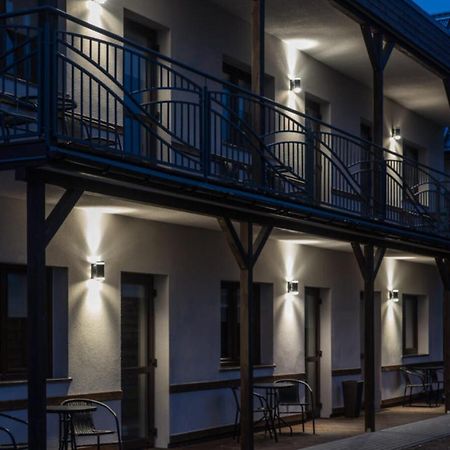 Gray House Apartamenty Dziwnówek Kültér fotó